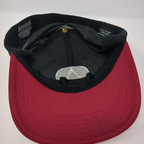 Assassin's Creed Fitted Baseball Cap Multicolor One Size Embroidered Mesh Back - Picture 7 of 10